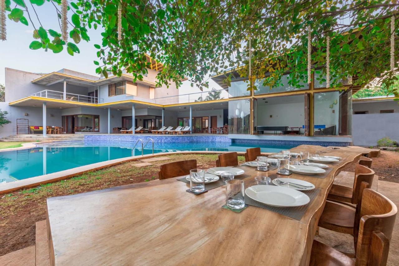 Jay House By Stayvista - Leisure Oasis With Pool, Snooker, Table Tennis & Foosball Fun Alibág Kültér fotó