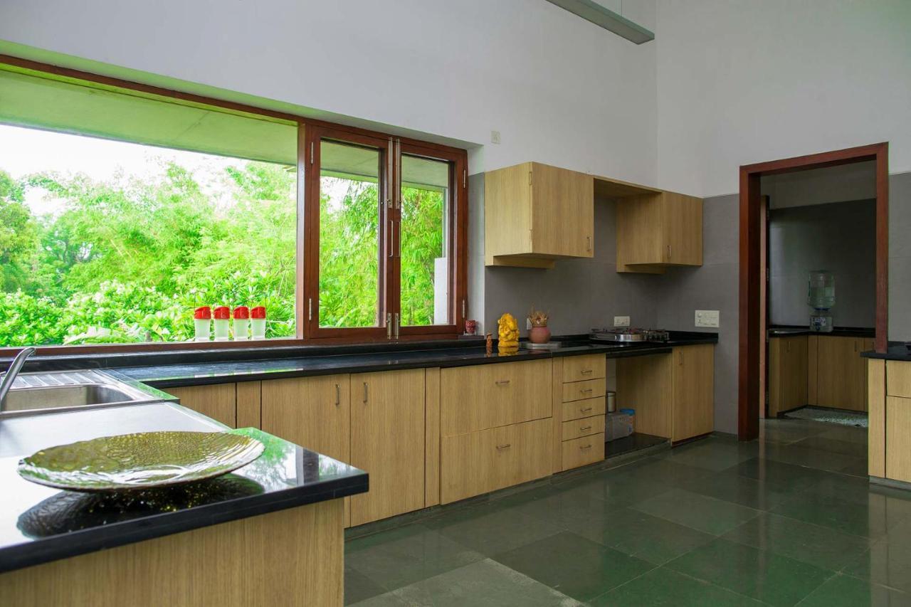 Jay House By Stayvista - Leisure Oasis With Pool, Snooker, Table Tennis & Foosball Fun Alibág Kültér fotó